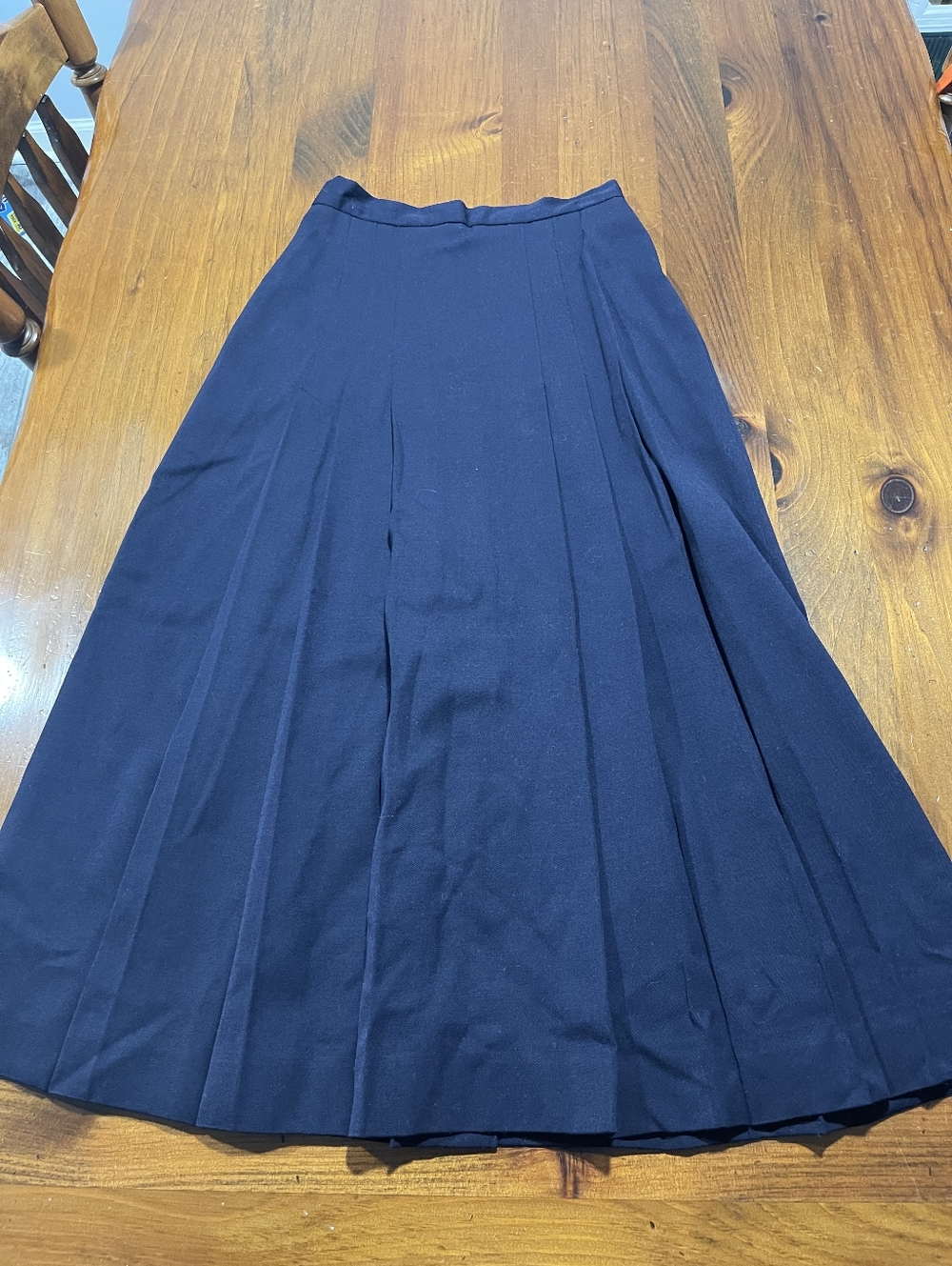 Ralph Lauren Womens Vintage Classic Navy Blue Wool Pleated Midi Skirt Size 2